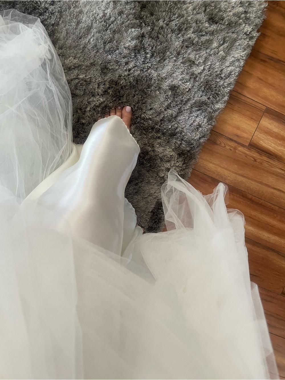 Couture Monique Lhuillier Wedding dress ๐ - Picture 5 of 6